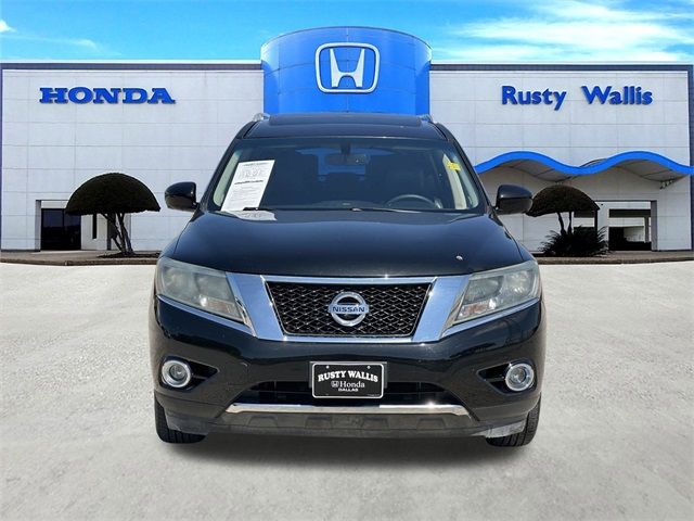 2016 Nissan Pathfinder SL