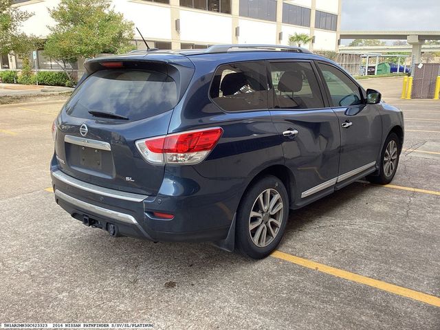 2016 Nissan Pathfinder SL