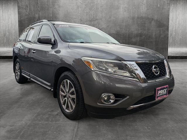 2016 Nissan Pathfinder SL