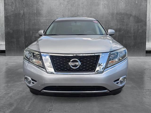 2016 Nissan Pathfinder SL