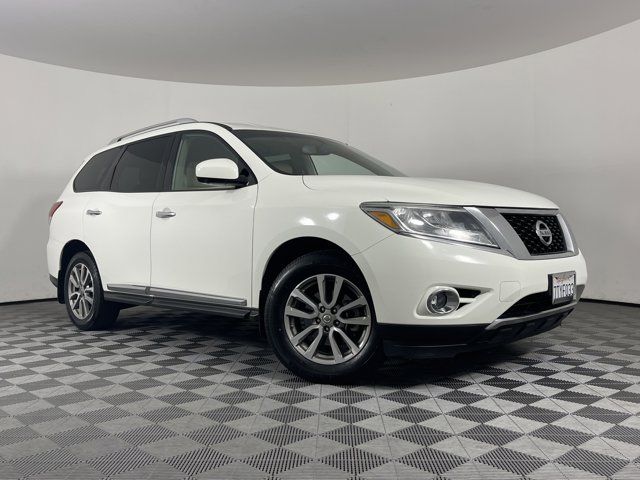 2016 Nissan Pathfinder SL