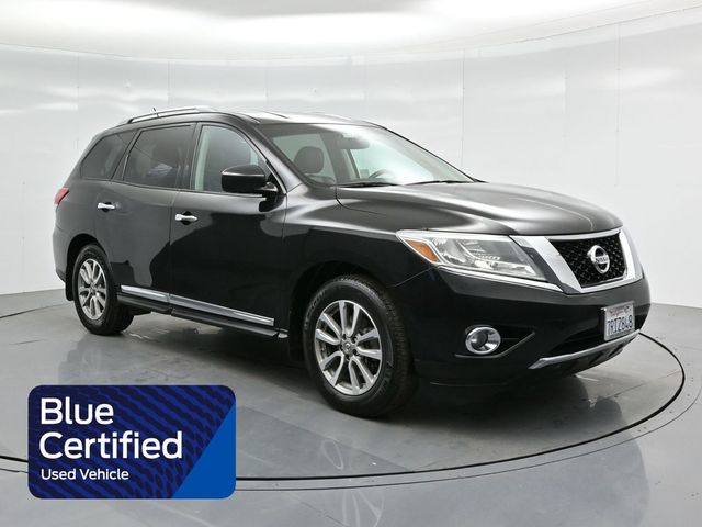 2016 Nissan Pathfinder SL