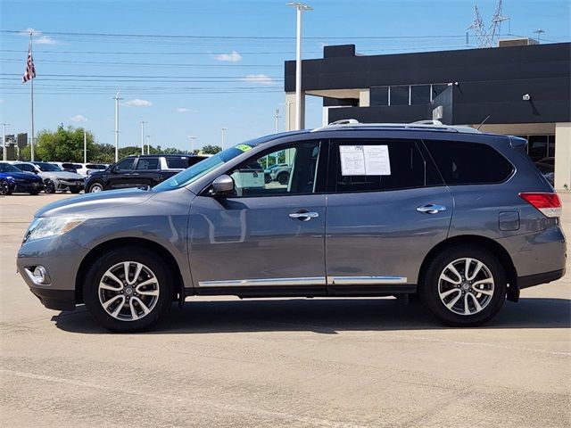 2016 Nissan Pathfinder SL