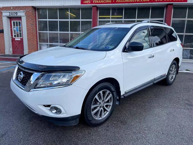 2016 Nissan Pathfinder SL