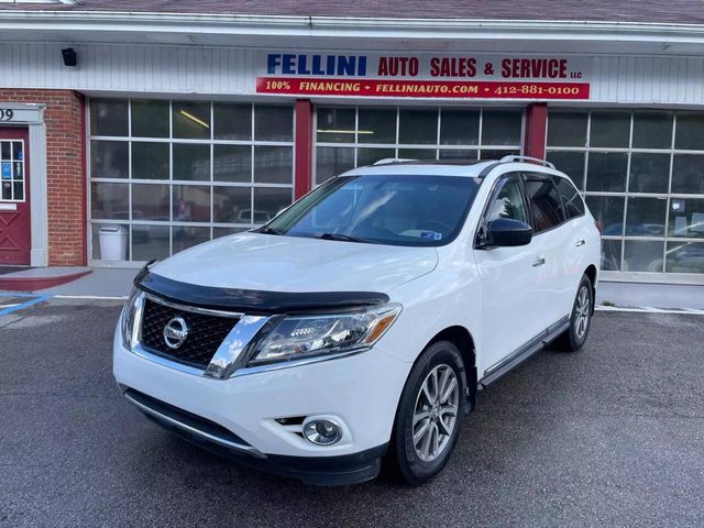 2016 Nissan Pathfinder SL