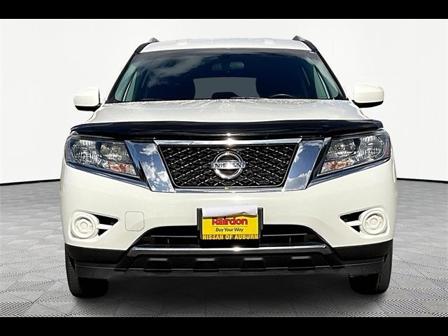 2016 Nissan Pathfinder SV