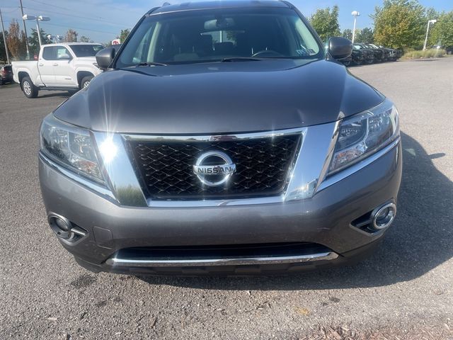 2016 Nissan Pathfinder SV