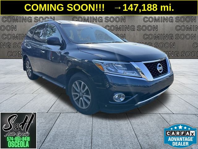 2016 Nissan Pathfinder SV