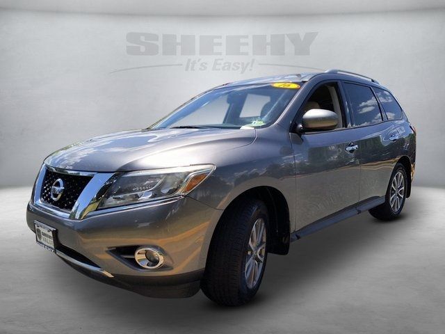 2016 Nissan Pathfinder SV