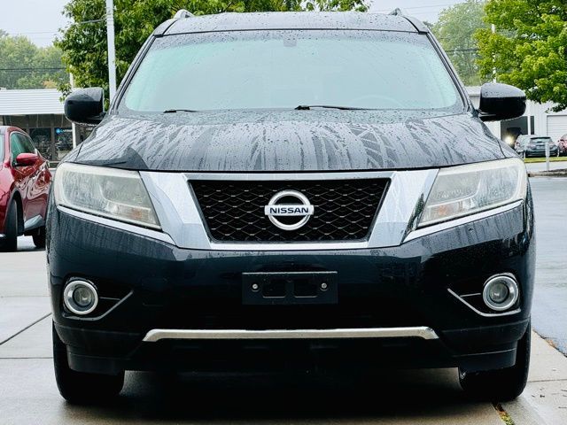 2016 Nissan Pathfinder SV