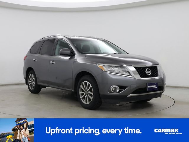 2016 Nissan Pathfinder SV