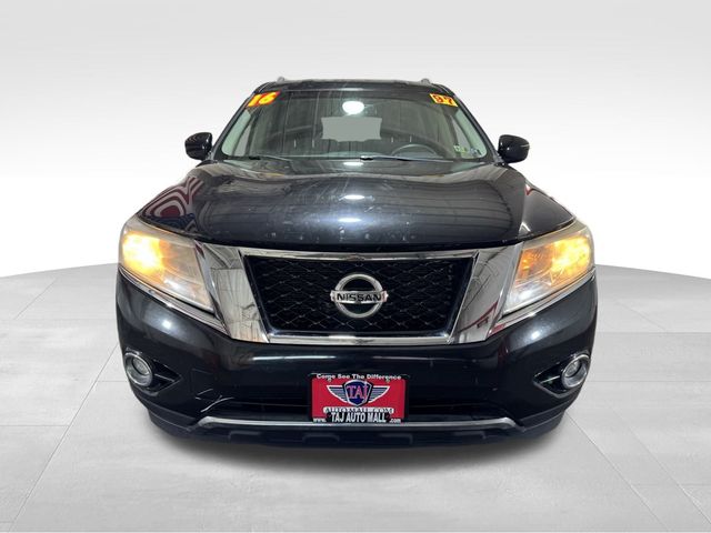 2016 Nissan Pathfinder SV