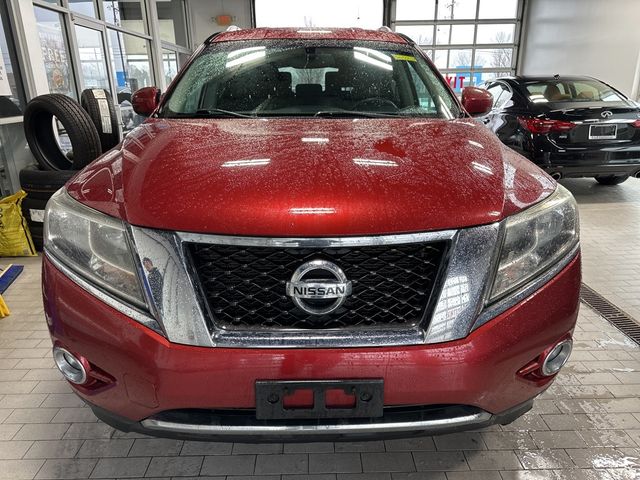 2016 Nissan Pathfinder SV