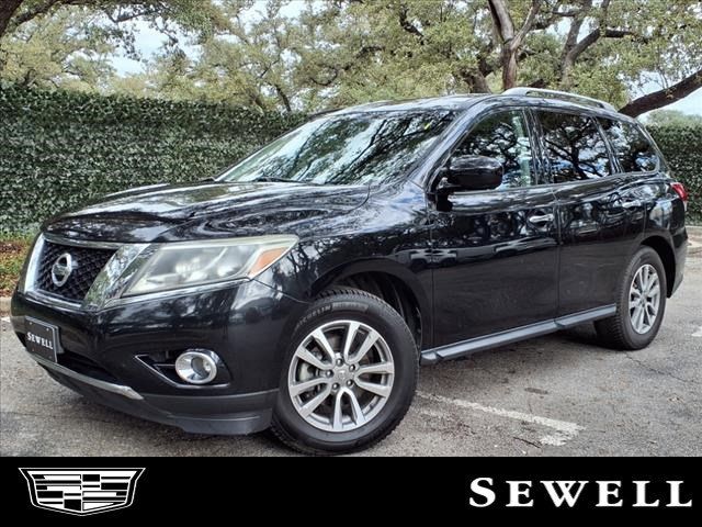 2016 Nissan Pathfinder SV