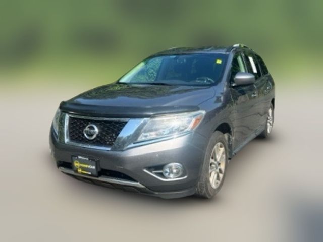 2016 Nissan Pathfinder SV