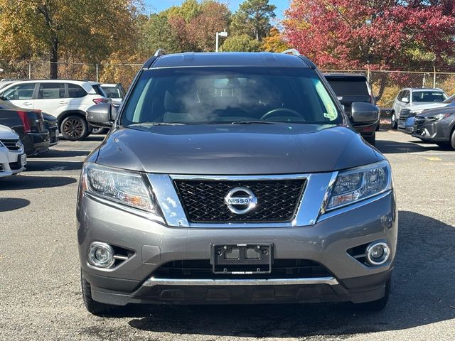 2016 Nissan Pathfinder SV