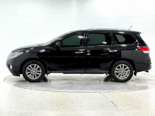 2016 Nissan Pathfinder SV