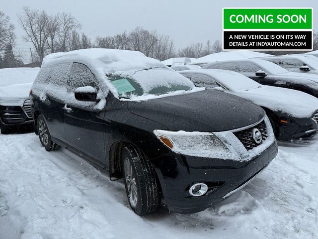 2016 Nissan Pathfinder SV