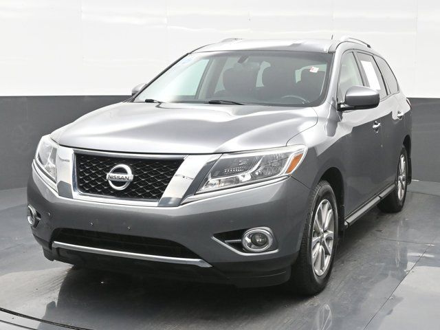 2016 Nissan Pathfinder SV