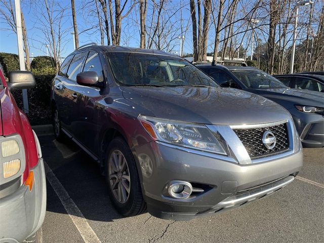 2016 Nissan Pathfinder SV