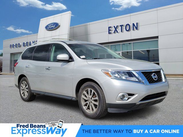 2016 Nissan Pathfinder S