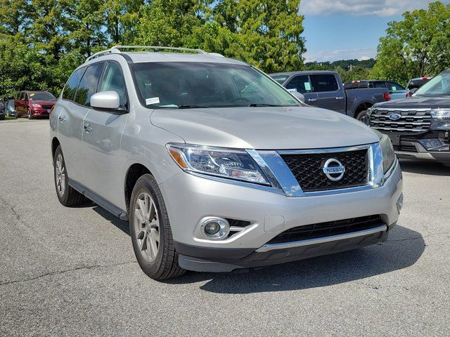 2016 Nissan Pathfinder S