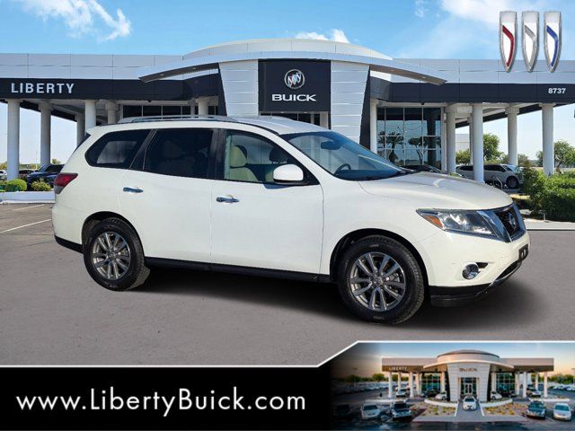 2016 Nissan Pathfinder S