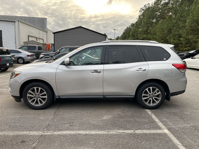 2016 Nissan Pathfinder SV