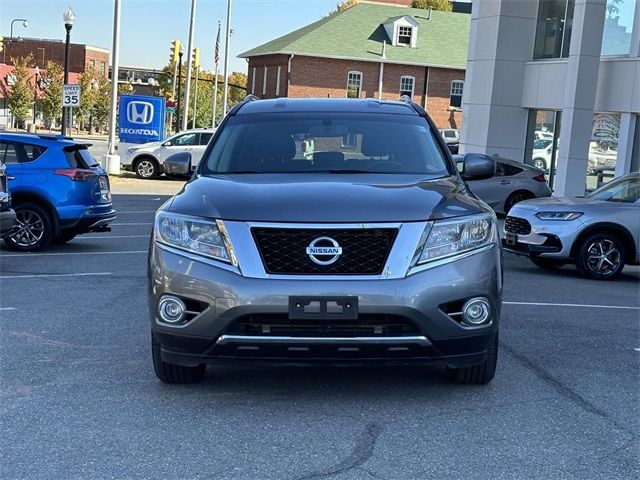 2016 Nissan Pathfinder SV