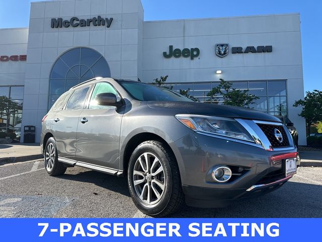 2016 Nissan Pathfinder SV