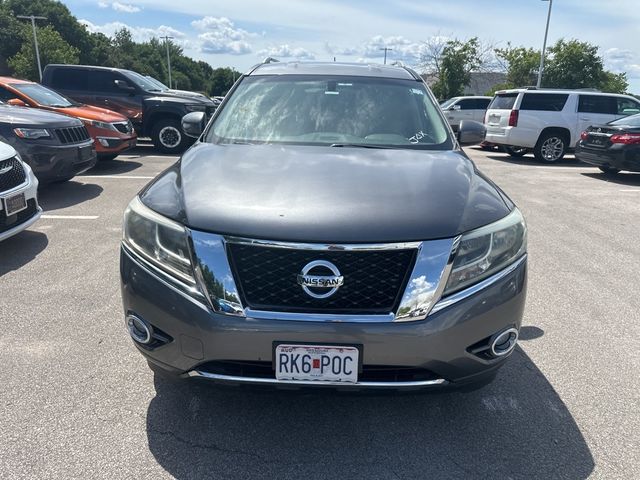 2016 Nissan Pathfinder SV