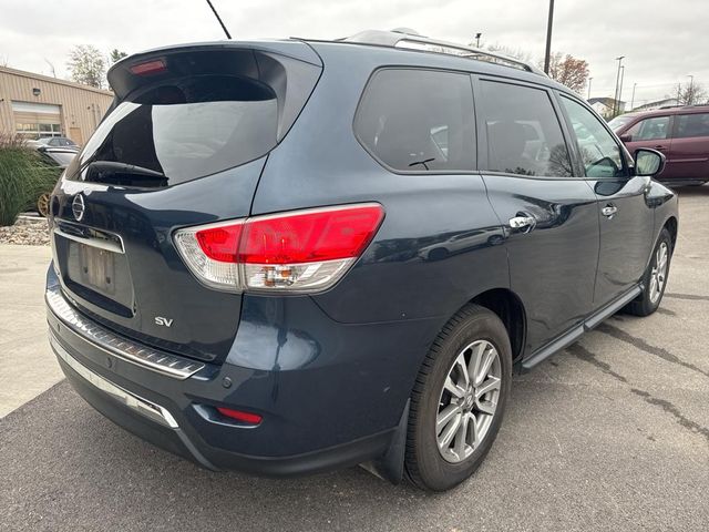 2016 Nissan Pathfinder SV