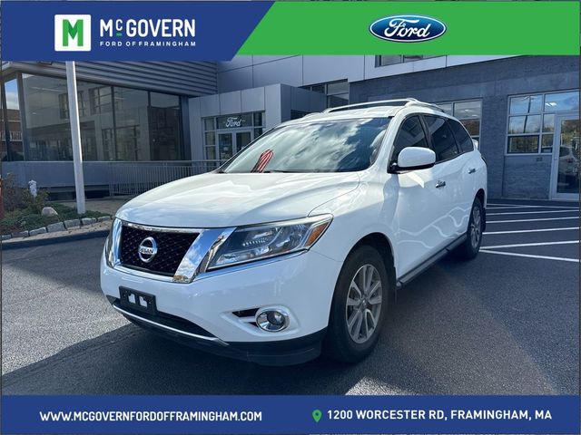 2016 Nissan Pathfinder SV