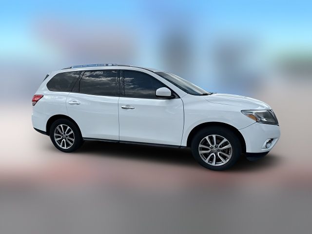 2016 Nissan Pathfinder SV