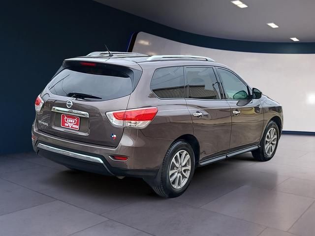 2016 Nissan Pathfinder S