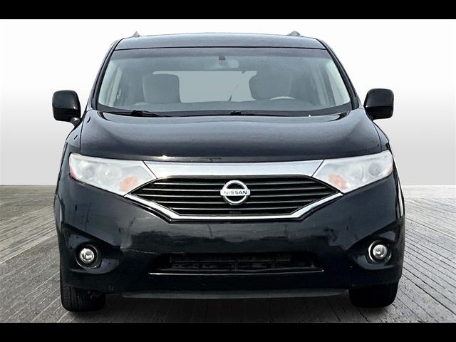 2016 Nissan Quest SV