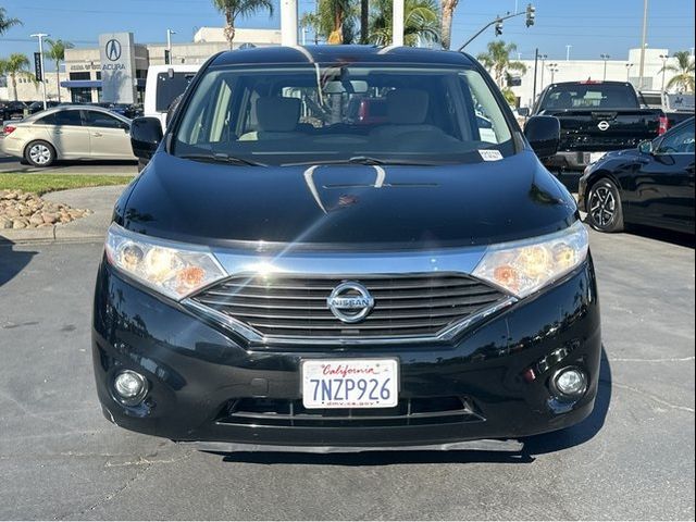 2016 Nissan Quest SV