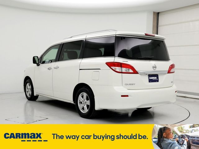 2016 Nissan Quest SV