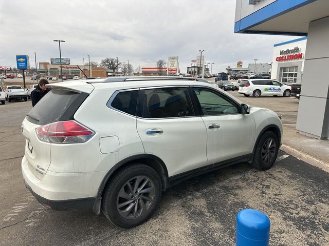 2016 Nissan Rogue SL