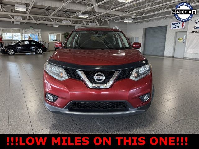 2016 Nissan Rogue SV