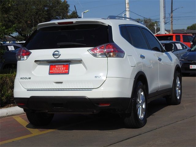 2016 Nissan Rogue SV