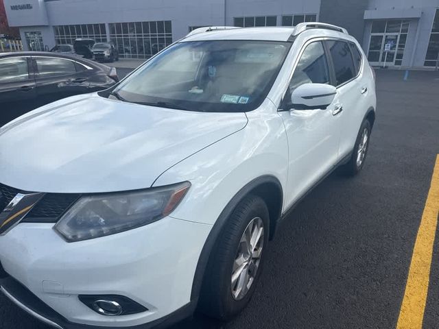 2016 Nissan Rogue SV