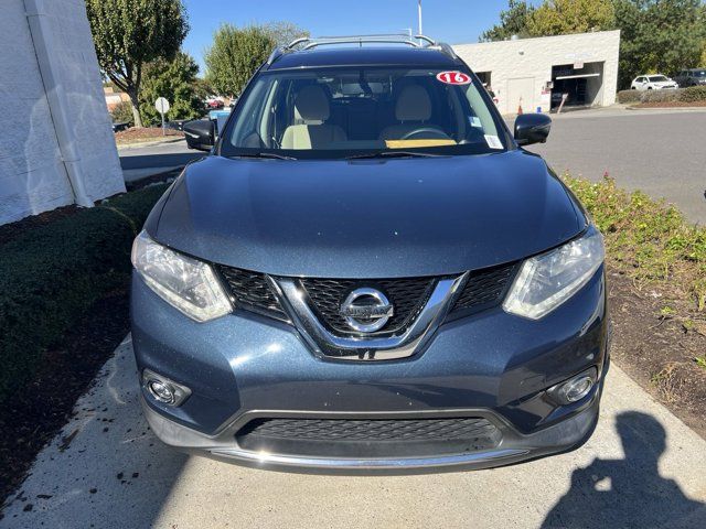 2016 Nissan Rogue SV