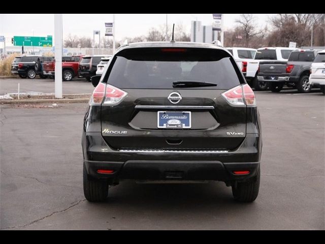 2016 Nissan Rogue SV