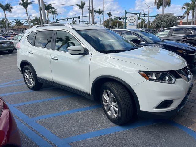 2016 Nissan Rogue SV