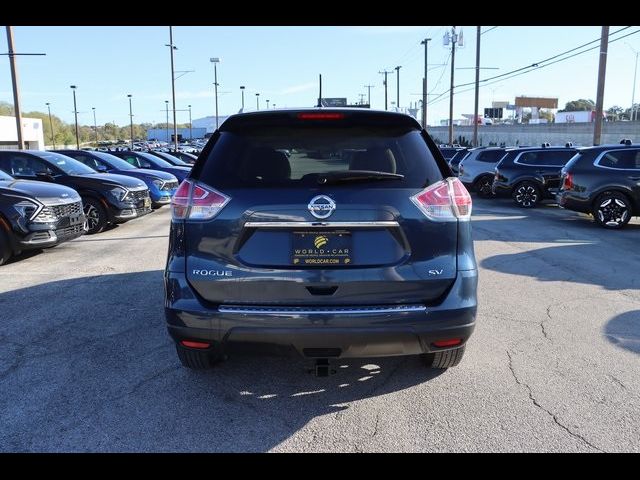 2016 Nissan Rogue SV
