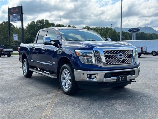 2016 Nissan Titan XD SL