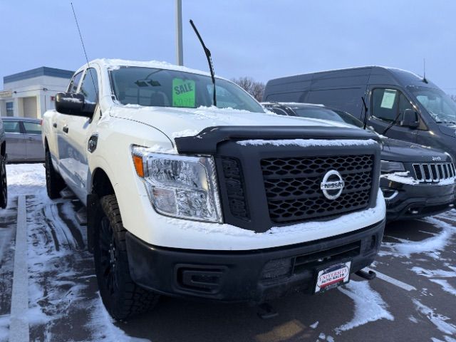 2016 Nissan Titan XD S