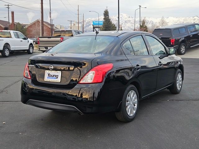 2016 Nissan Versa S