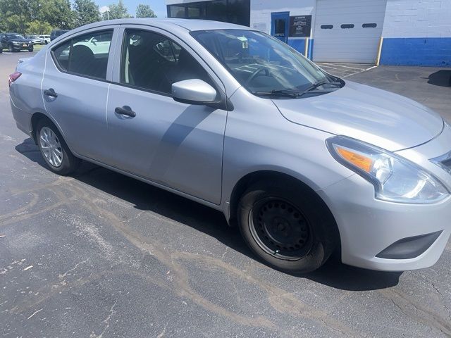 2016 Nissan Versa S Plus